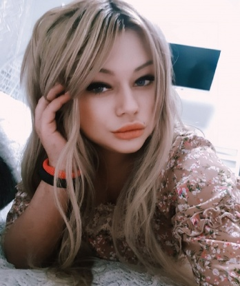 Инуся